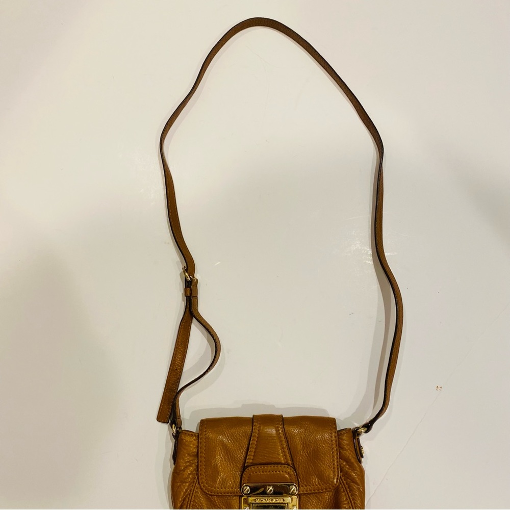 Michael Kors Charlton Brown Leather Crossbody Bag View 6